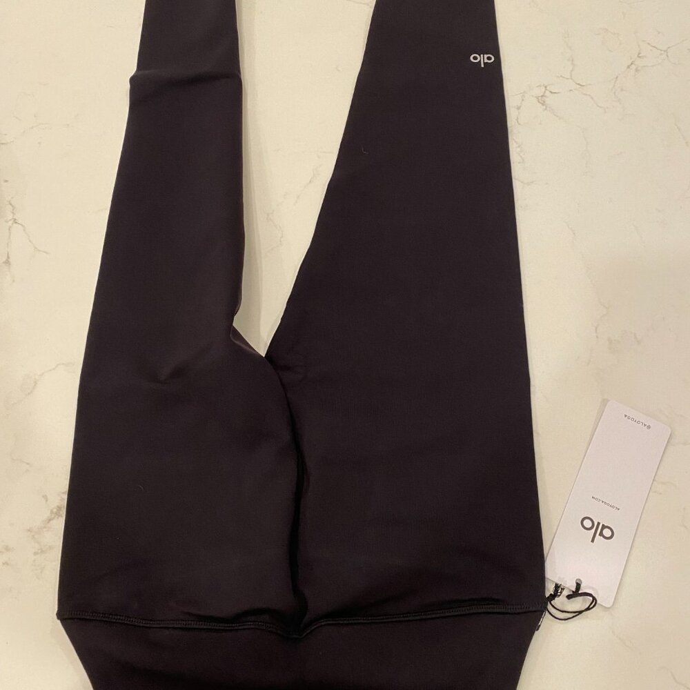 Alo 7/8 Highwaist Air-brush Legging Size Small, Black